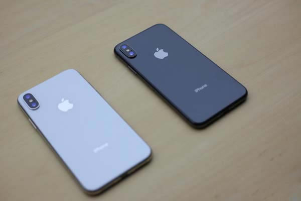 iPhone X iPhone X