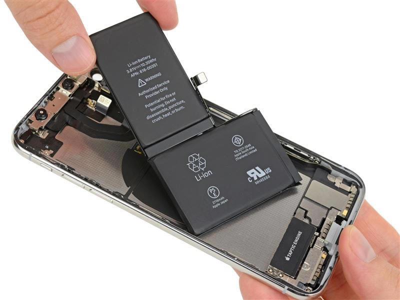 iPhone X最专业深度拆解!惊现神秘芯片