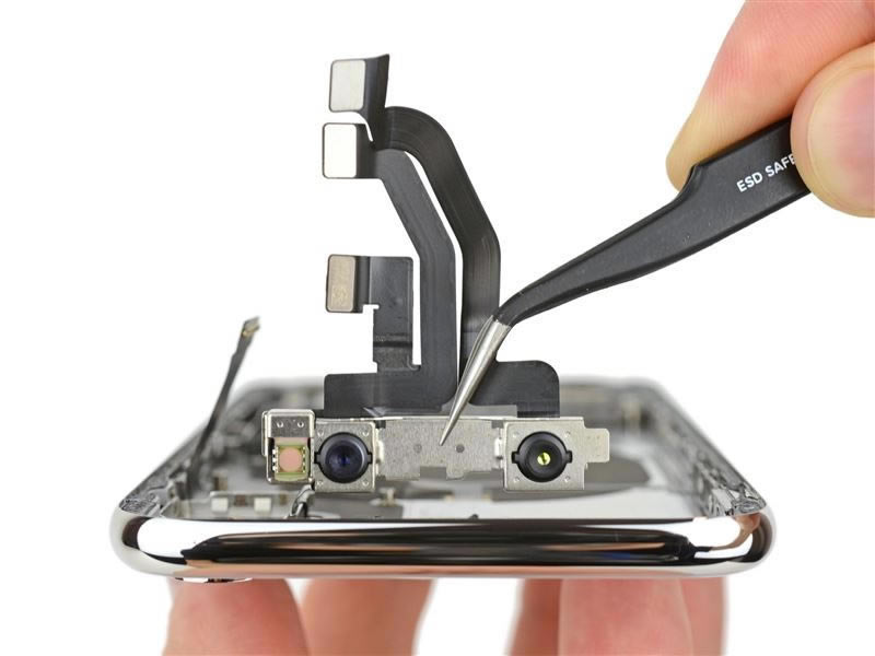 iPhone X最专业深度拆解!惊现神秘芯片