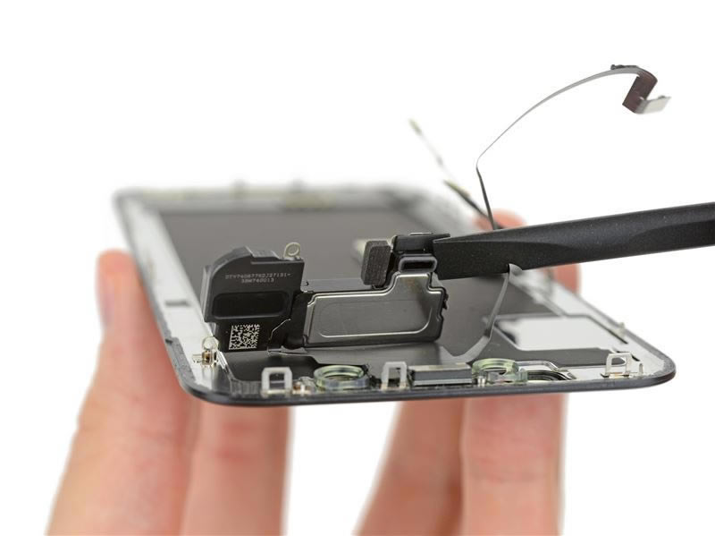 iPhone X最专业深度拆解!惊现神秘芯片