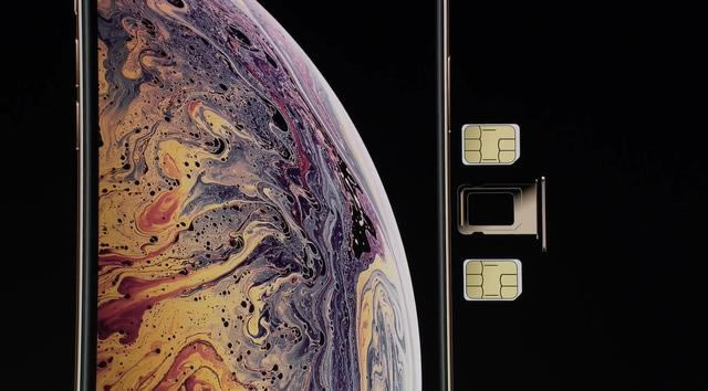 iPhone XS和XS MAX哪个值得买?苹果XS和XS MAX区别对比评测