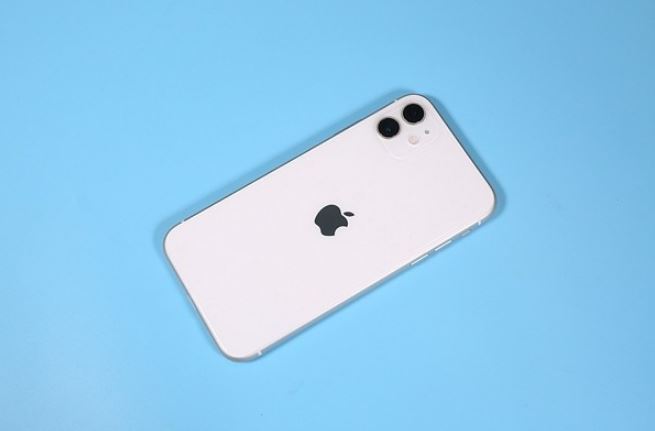 iPhone XR降价了 买iPhone XR还是等iPhone12_苹果手机_手机学院_本站