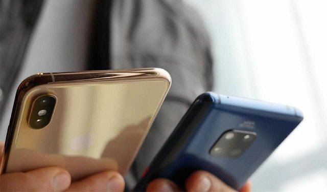 iPhone XS和华为Mate20 Pro哪个值得买 华为Mate20 Pro和苹果XS区别对比评测_手机评测_手机学院_本站