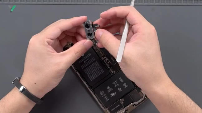 iPhone XS Max内部做工怎么样?苹果XS MAX拆解图解评测