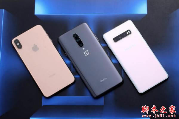 一加7 Pro的屏幕有多牛?与iPhone XS Max、三星S10+屏幕对比 区别到底有多大_手机评测_手机学院_本站