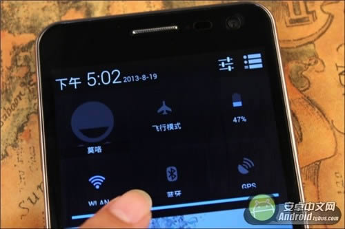 PPI高达441的“霸道”屏幕 里奥N003手机评测