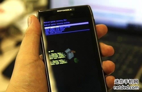 摩托罗拉 DROID RAZR HD (XT926) 通用RSD线刷底包救砖 刷机教程