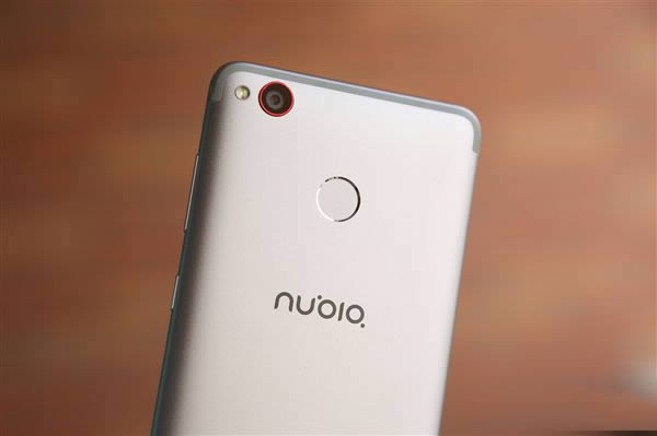 nubia Z11 mini SͼͣiPhone 7