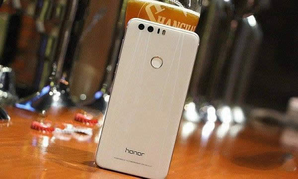 ҫ8vivo X7ĸÿ ۶Ա