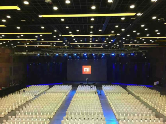 小米Note发布会现场展板图像流出 _手机资讯_手机学院_本站