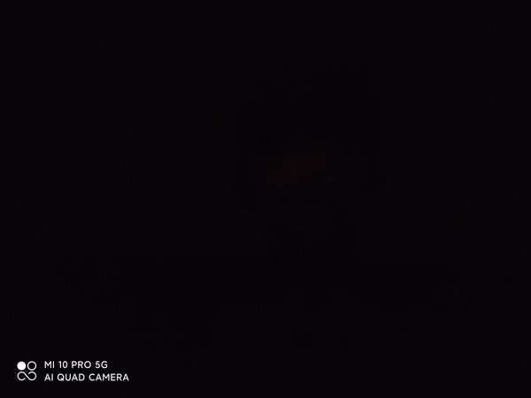 荣耀30Pro+和小米10 Pro夜拍哪个好?荣耀30Pro+对比小米10 Pro夜拍评测_手机评测_手机学院_本站