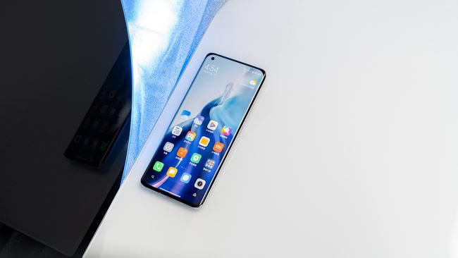 opporeno6pro对比小米11哪个好?opporeno6pro对比小米11评测_手机评测_手机学院_本站