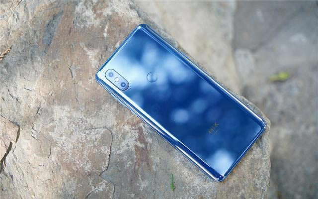 小米MIX3故宫特别版和蓝色有什么区别 故宫版和普通版区别对比_安卓手机_手机学院_本站