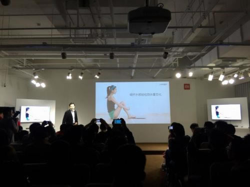 小米新品齐轰炸!小米5周年米粉节新品发布会图文直播_手机资讯_手机学院_本站