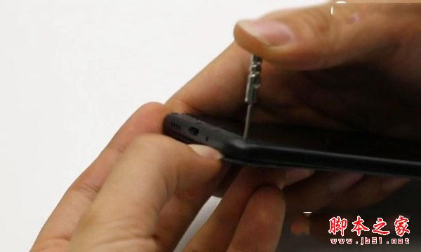 小米5C后盖怎么打开?小米5c拆解更换后盖图文教程