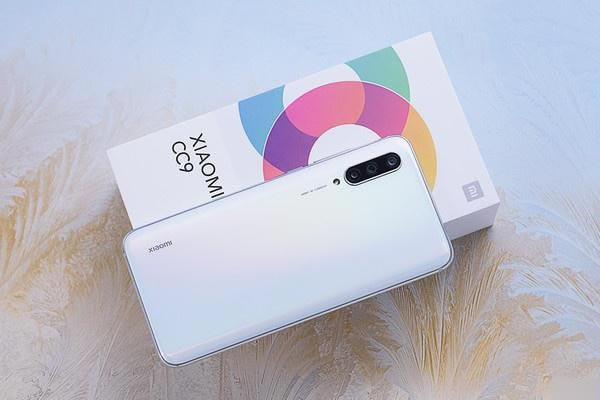 小米cc9和小米cc9e哪款好?小米cc9和小米cc9e区别对比介绍_手机评测_手机学院_本站