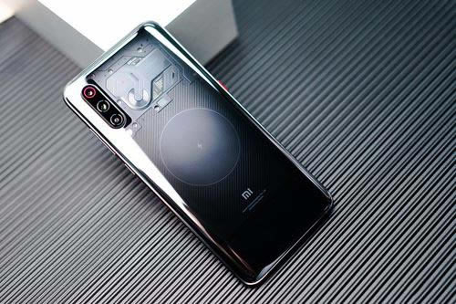 4款拍照手机简评 OPPO Reno10倍变焦版和华为P30Pro、荣耀20PRO、小米9区别对比_手机评测_手机学院_本站