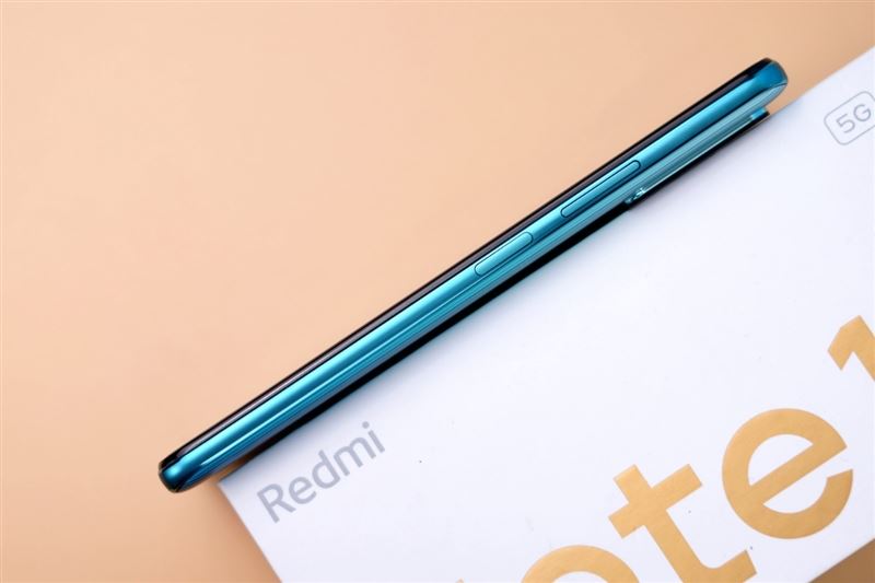 Redmi Note 10 Proò Redmi Note 10 Proʹ