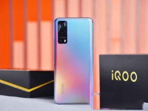 红米Note10Pro和iQOOZ3哪个好-红米Note10Pro对比评测