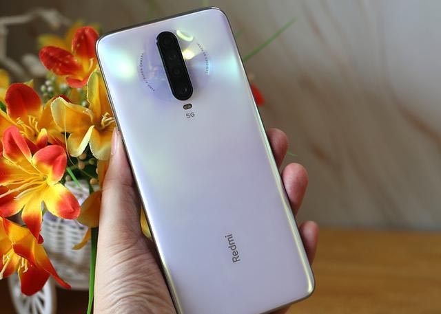 亲民定位的5G手机,Redmi K30 120Hz屏幕体验