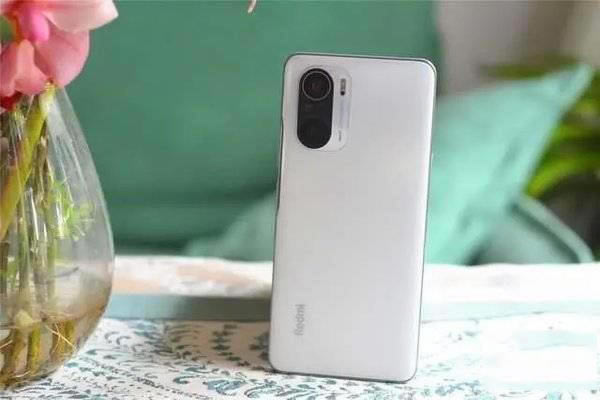 红米k40pro和k40哪款好 红米k40pro和k40对比评测_手机评测_手机学院_本站